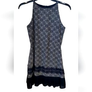 Amy Byer Girls‎ black tribal pleated dress with lace, Size 14